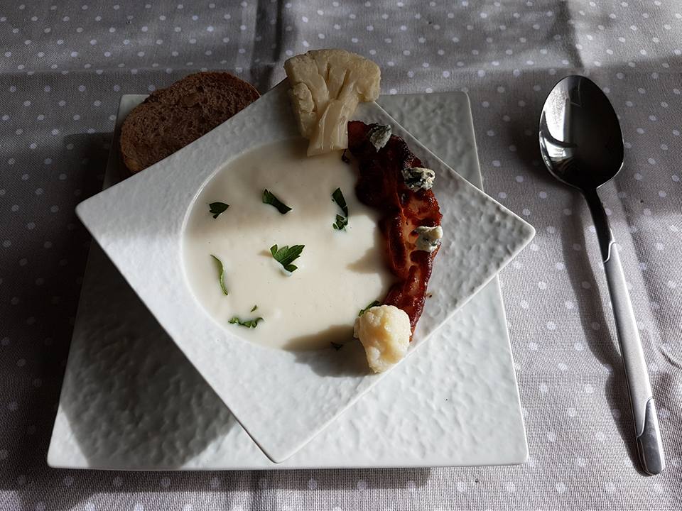 30261018_1248708988595413_8204676845887553536_n